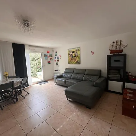 Prázdninový dům Avec Rez De Jardin Classee 3*